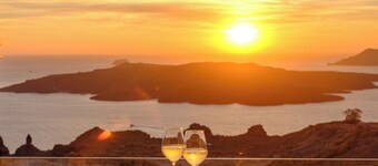 Astir Thira