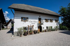 Entrada de la propiedad