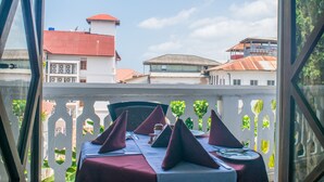 Terrace/patio - Mazsons Hotel (Zanzibar Town)