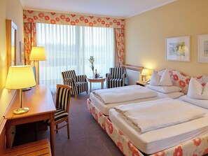 Habitación superior | Minibar, caja fuerte, escritorio y wifi gratis