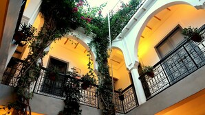 Interior detail - Riad Les Jardins de Mouassine (Marrakech)