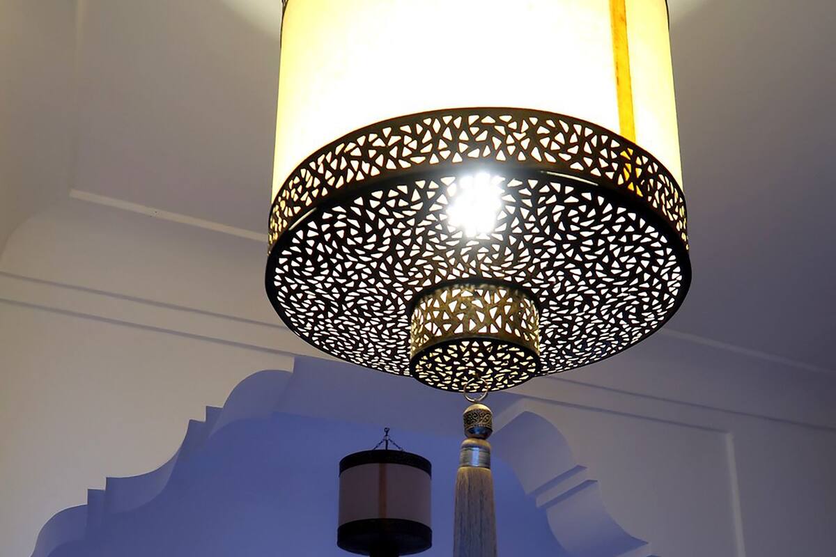 Signature Room | Iron/ironing board, free cribs/infant beds, rollaway beds, free WiFi