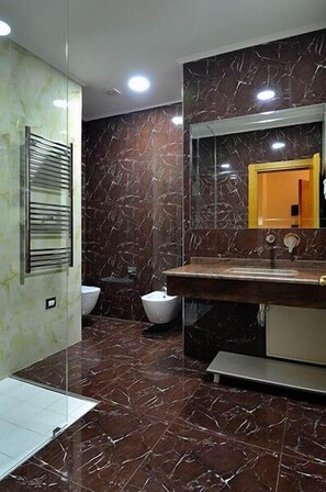 Hair dryer - Hotel Austria (Tirana)