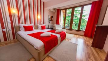 Comfort Double Room, Balcony | Desk, iron/ironing board, free WiFi