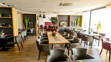 Daily buffet breakfast (EUR 18.50 per person)