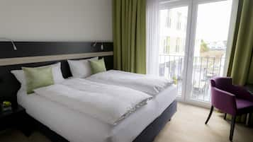 Superior Double Room | In-room safe, desk, soundproofing, iron/ironing board