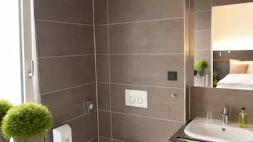 Deluxe Double Room, Balcony | Bathroom | Free toiletries, hair dryer, bathrobes, slippers