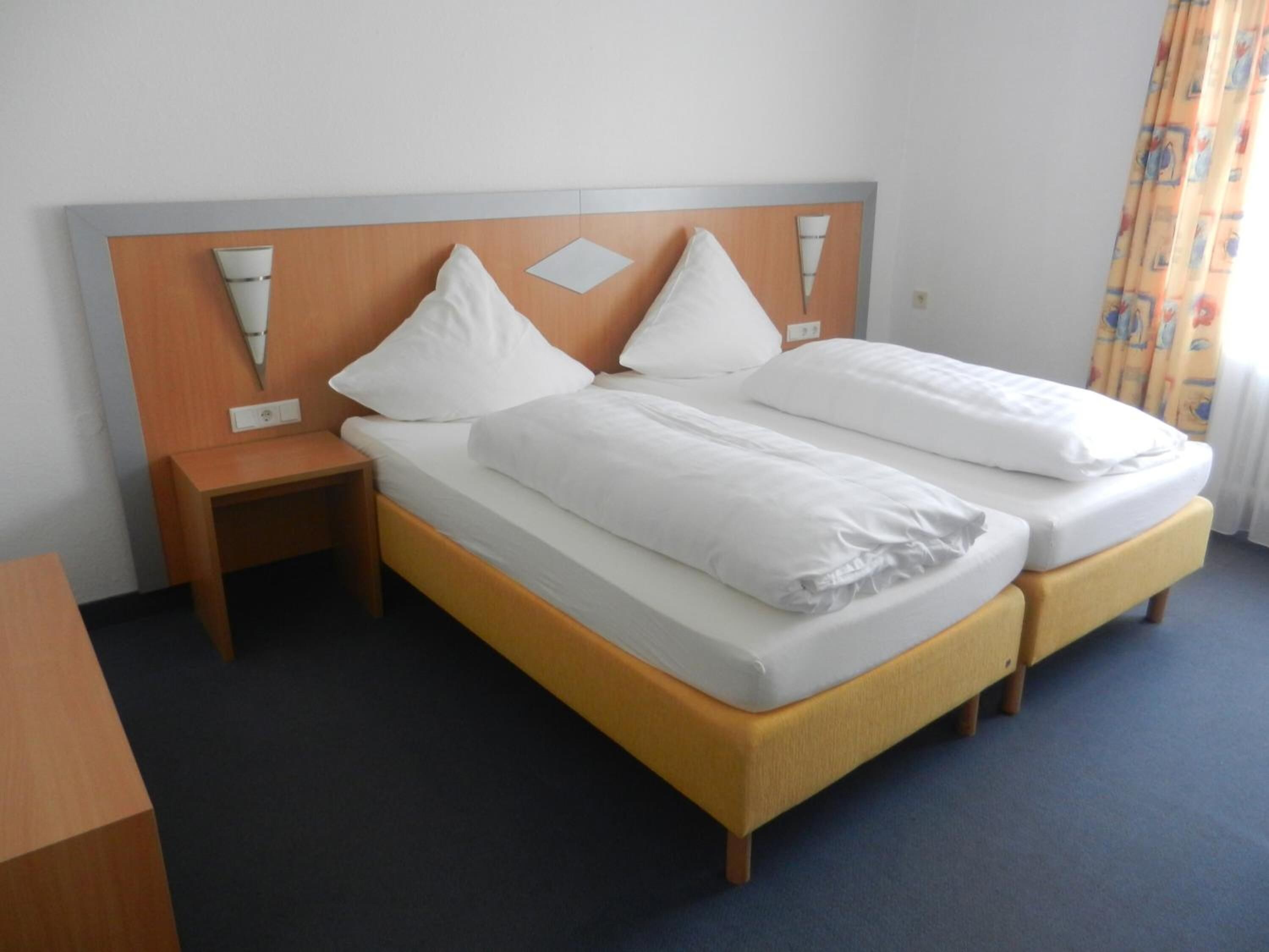 desk, soundproofing, cots/infant beds, rollaway beds