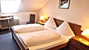 Room - Gasthof Hotel Herderich (Schluesselfeld)