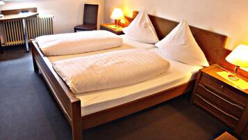 Desk, soundproofing, cribs/infant beds, rollaway beds