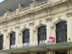 Exterior - Hôtel Regina (Bordeaux)