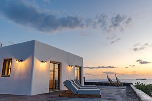 Villa, 2 Bedrooms, Jetted Tub | Teres/patio