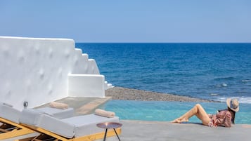 Villa, 2 Bedrooms, Private Pool, Sea View | Terrace/patio