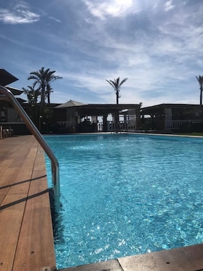 Seasonal outdoor pool