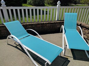 Balcony - Hop & Vine Inn (Fennville)