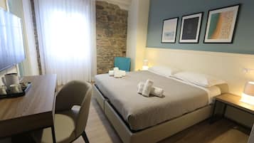 Dubbelrum eller tvÄbÀddsrum | Skrivbord, gratis barnsÀngar, gratis wi-fi och sÀngklÀder