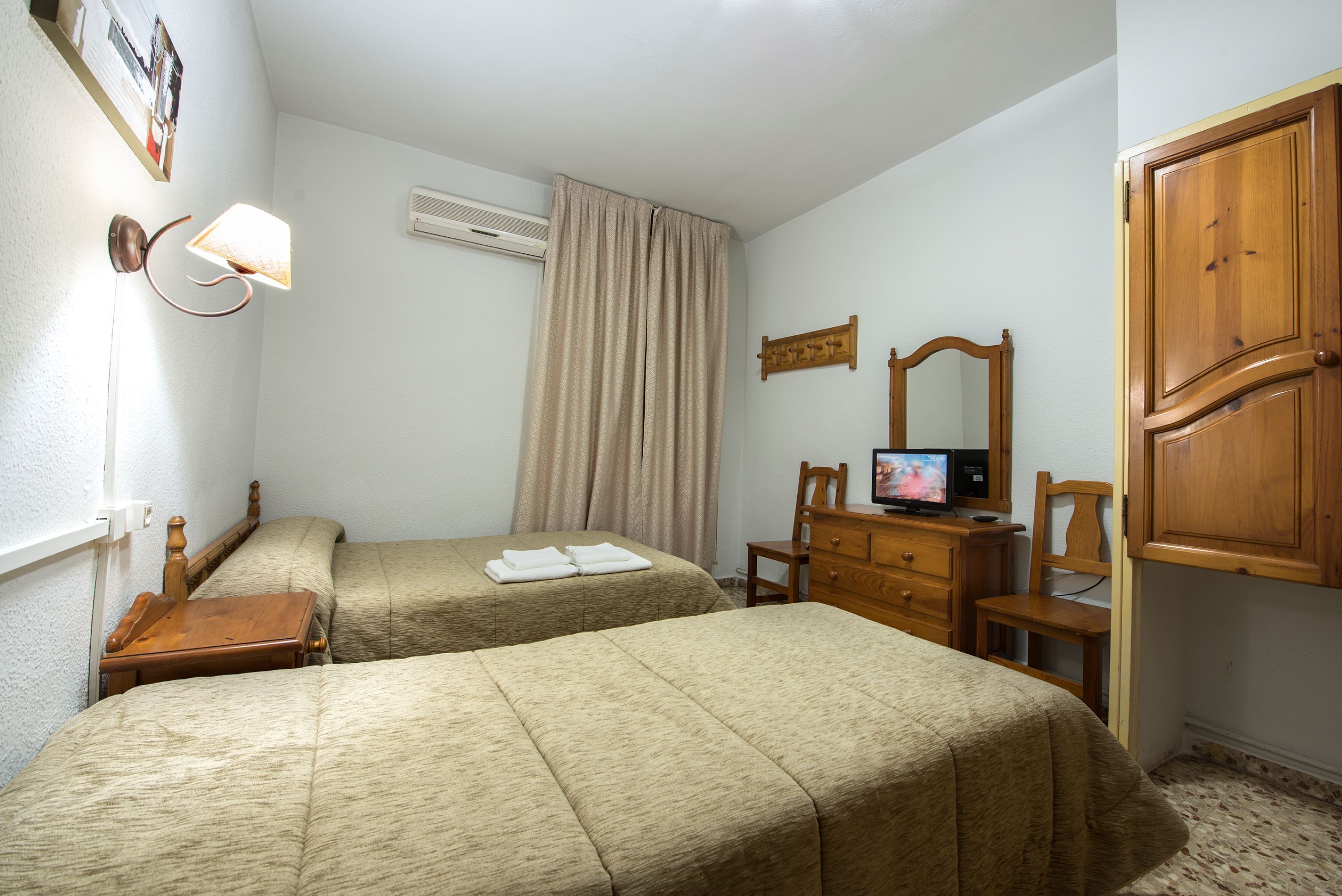 Foto - Hostal Santa Barbara