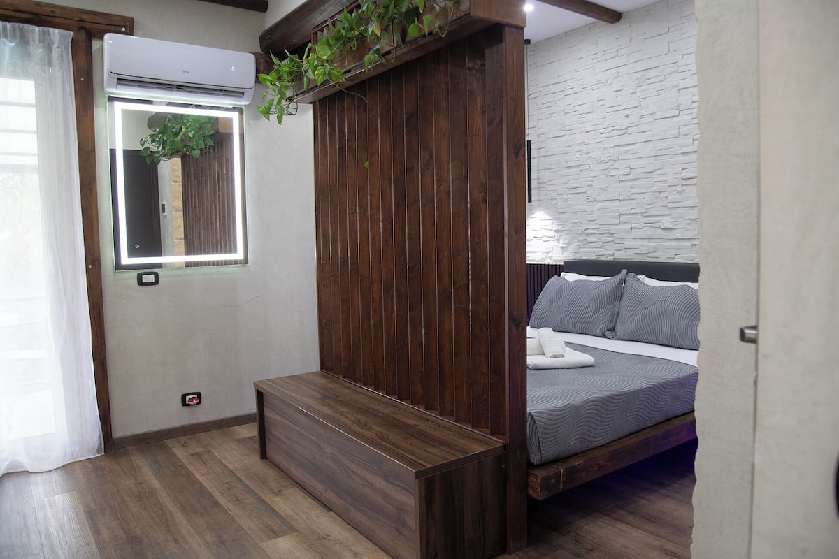 Vierbettzimmer | Schreibtisch, schallisolierte Zimmer, kostenloses WLAN