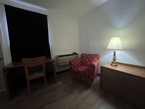 Candlelight Inn by Capital O Scottsbluff