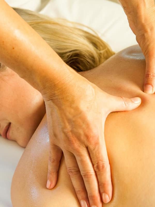 Sauna, hammam, soins corporels, gommages corporels, soins du visage