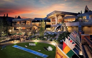Exterior - Resort At Squaw Creek (Olympic Valley)