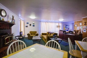 Restaurant - Margaretville Motel (Margaretville)