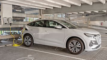 Trạm sạc xe điện