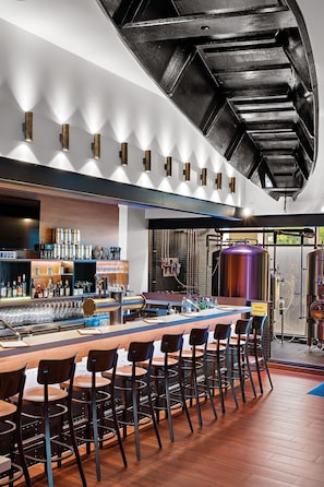 Bar (on property) - Hey Lou Hotel Frankfurt Airport (Kelsterbach)