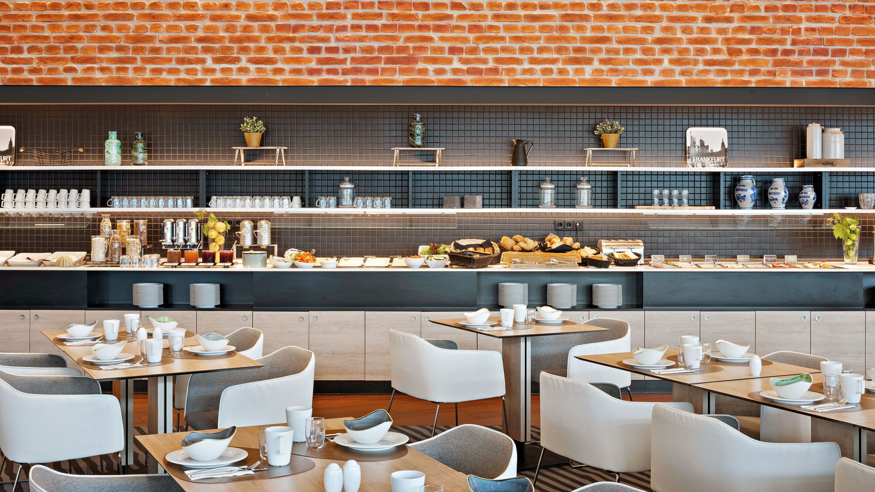 Desayuno buffet todos los días (con cargo)
