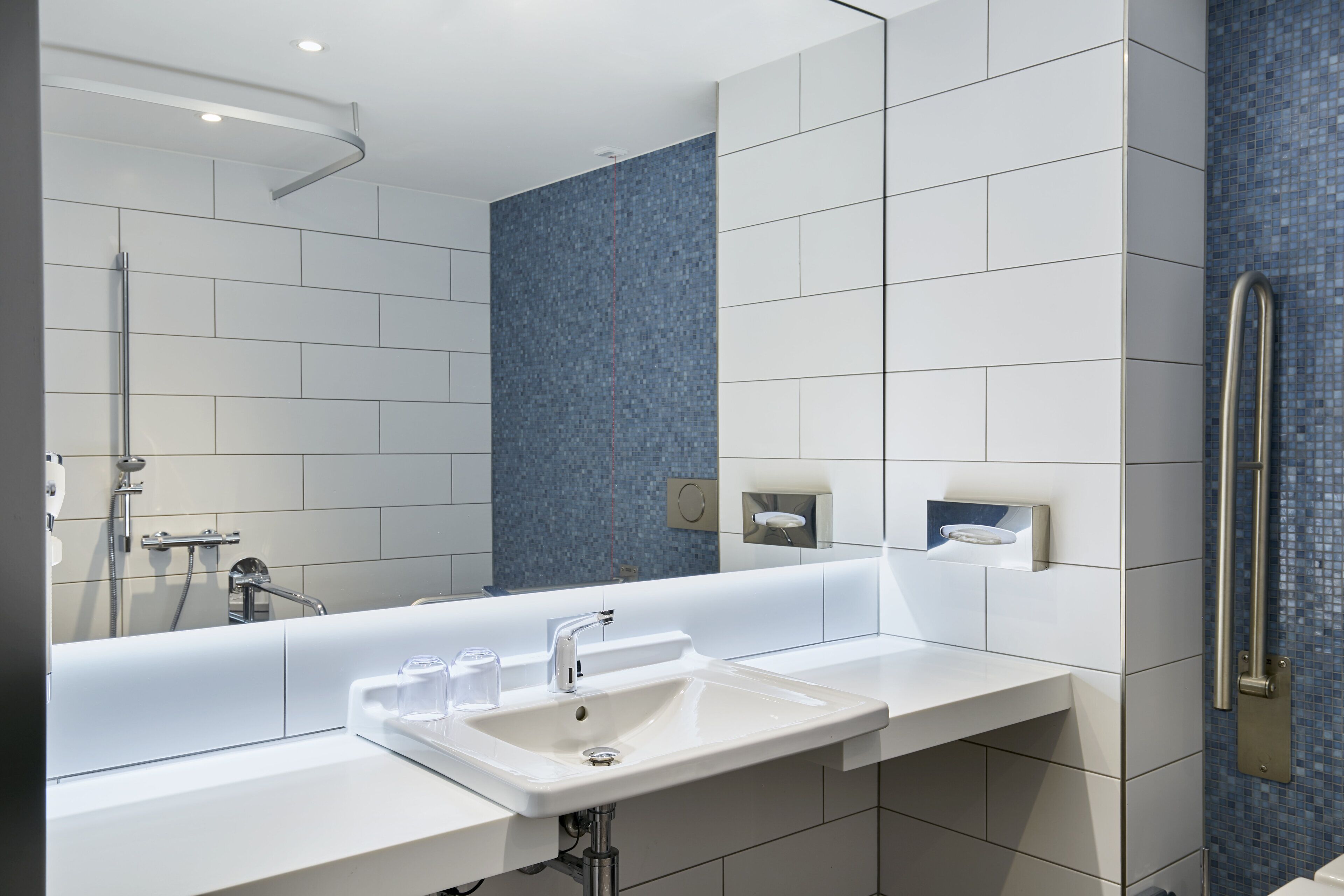 Foto - Holiday Inn Express - Berlin - Alexanderplatz by IHG
