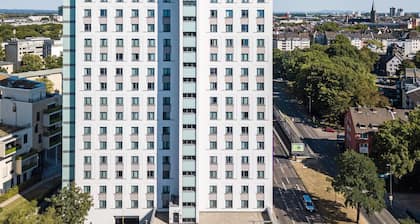 Premier Inn Köln City Süd
