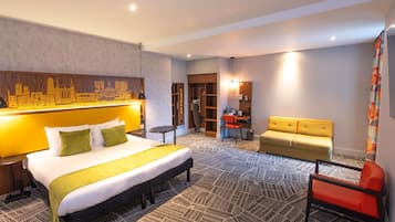 Premium Room, 1 Double Bed with Sofa bed | Hypo-allergenic bedding, desk, laptop workspace, soundproofing