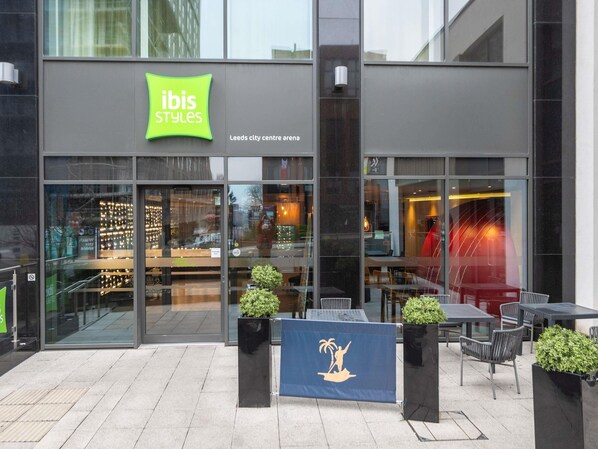 Exterior - ibis Styles Leeds Centre Arena (Leeds)