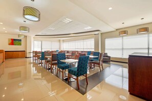 包含每日欧式早餐