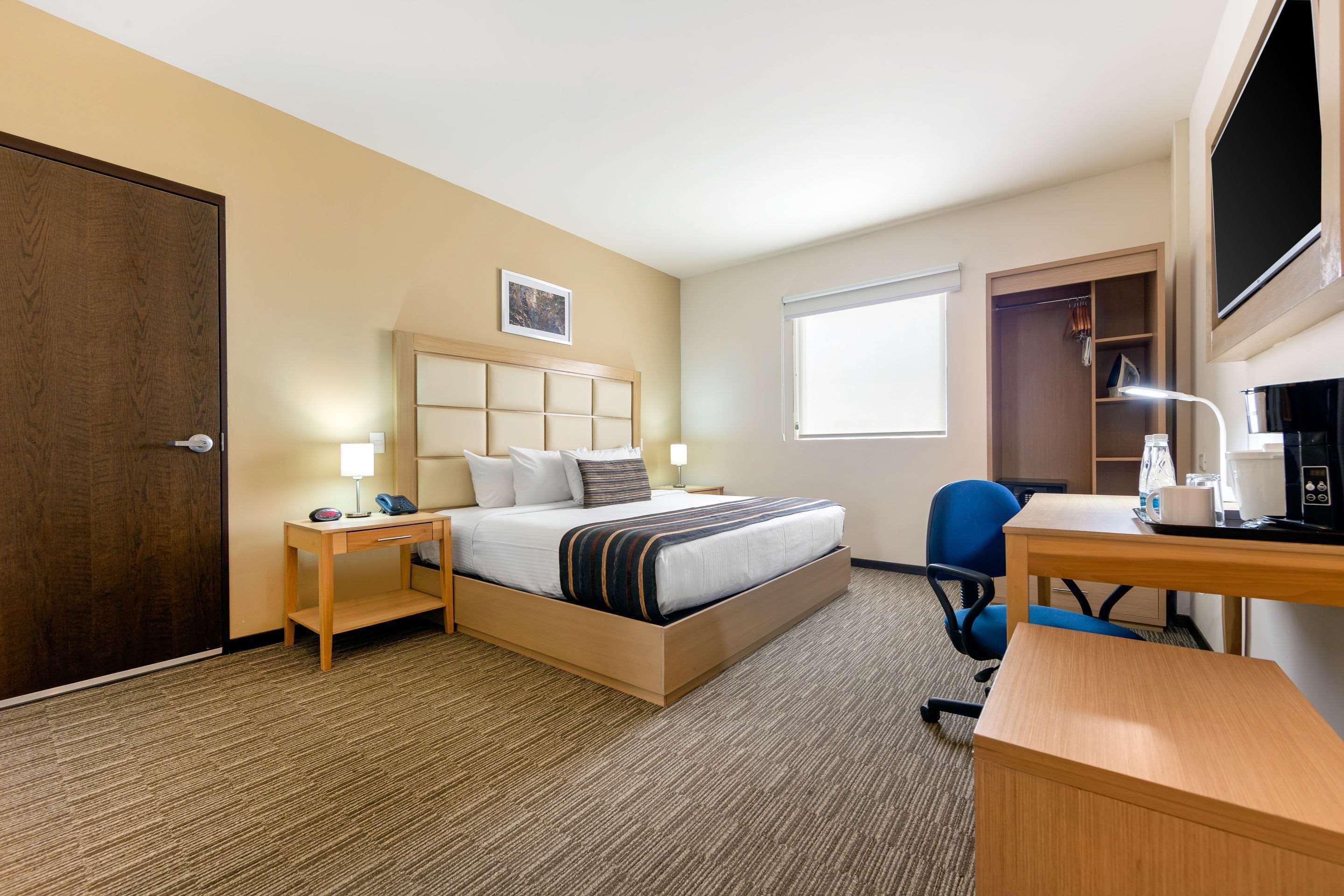 Photo - Sleep Inn Monterrey San Pedro