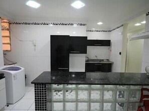 Standard Apartment, 4 Bedrooms | Private kitchen | Fridge, microwave, coffee/tea maker