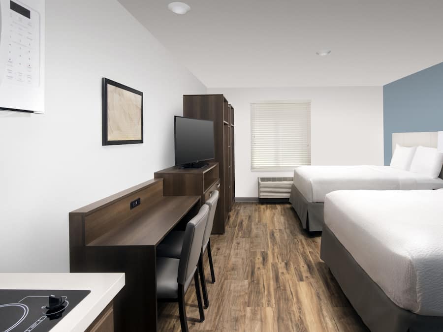 Escrivaninha, espaço de trabalho para notebook, Wi-Fi de cortesia