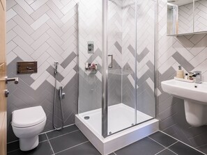 Bathroom - Fishergate Apartments (Preston)