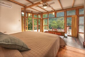 Minibar, Wi-Fi gratuit, draps fournis