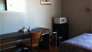 Bureau, fer et planche Ă repasser, Wi-Fi gratuit