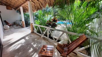 Coba | Terraza o patio