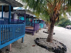 Chambre Double Tradition pour 1 personne, plusieurs lits, vue plage, en front de plage | Terrasse/Patio