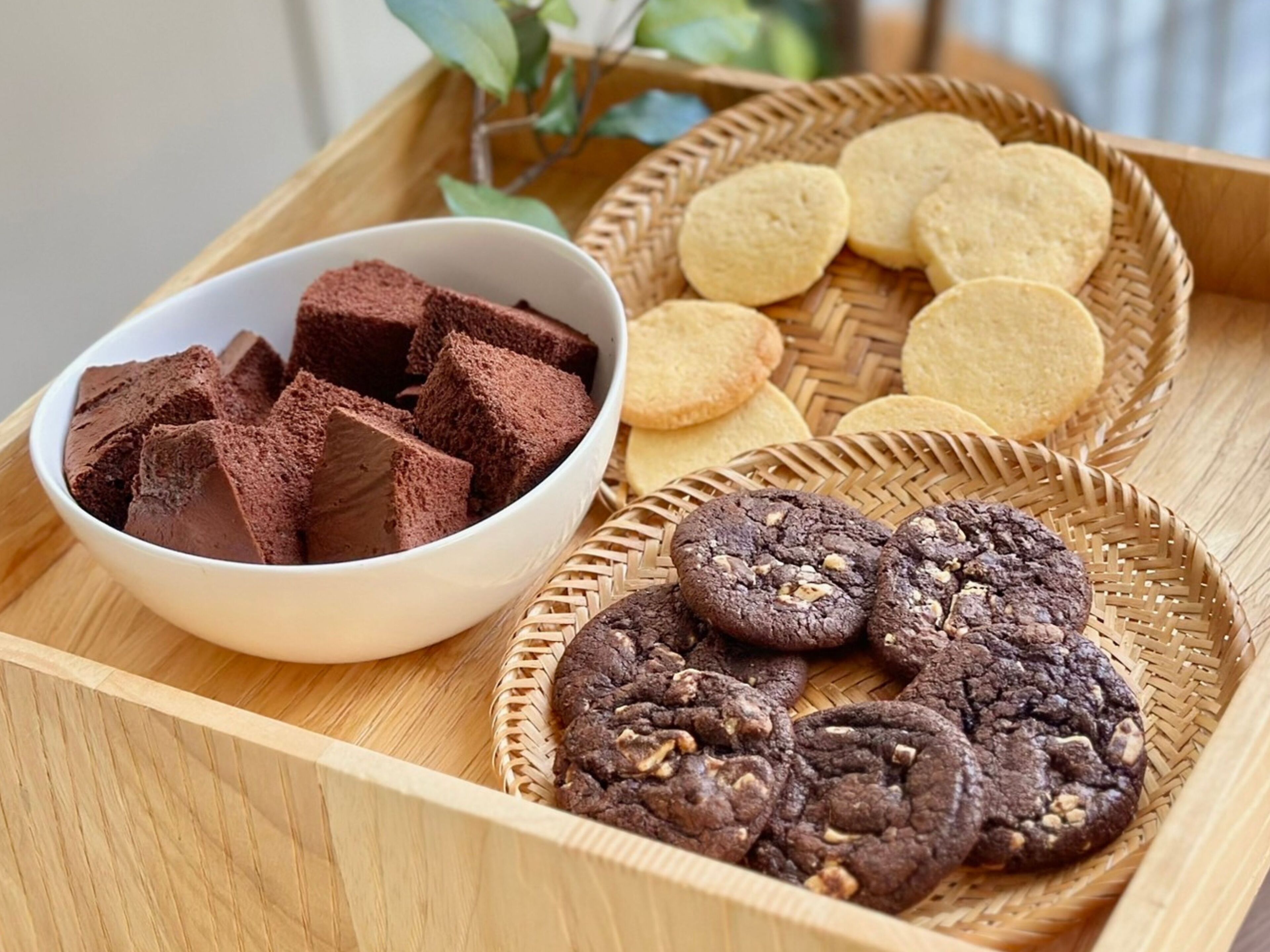 daily self-service breakfast (jpy 1650 per person)