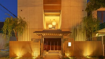 Bagian depan properti