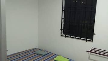 Budget Double Room | Iron/ironing board, free wired Internet