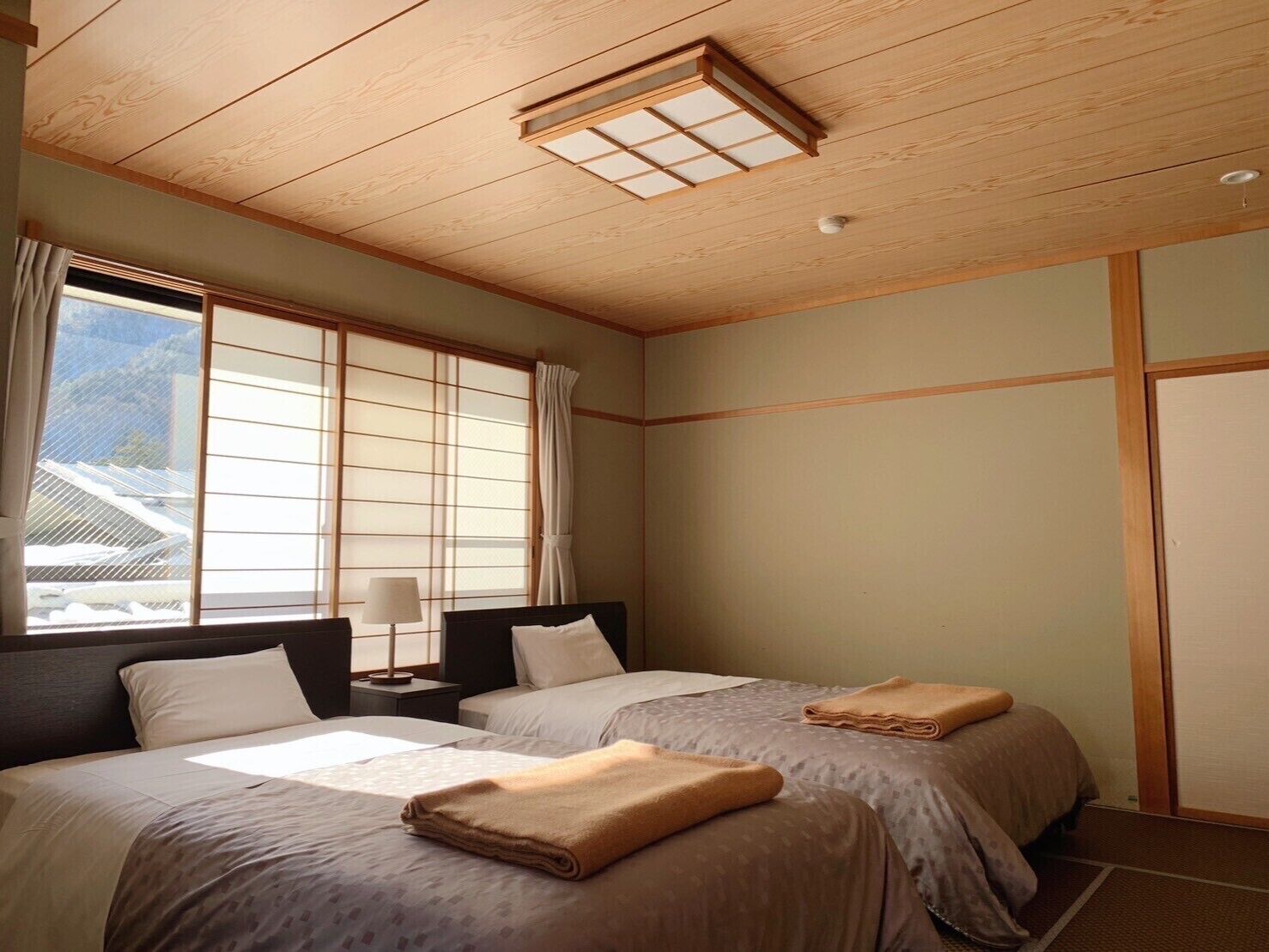 in-room safe, free wifi