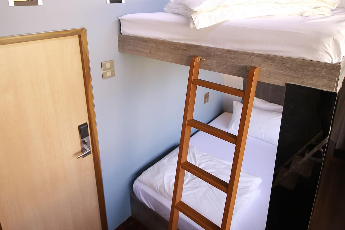 Deluxe Double or Twin Room, City View | Soundproofing, free WiFi, bed sheets
