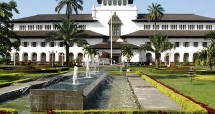 D'Best Hotel Sofia Bandung