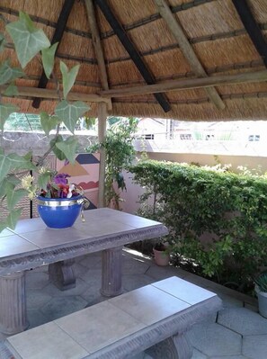 Terrace/patio - Upper Room Guest House (Francistown)