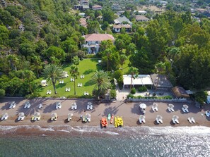 Private beach, beach umbrellas, beach towels, beach bar - Golden Key Hisaronu (Marmaris)